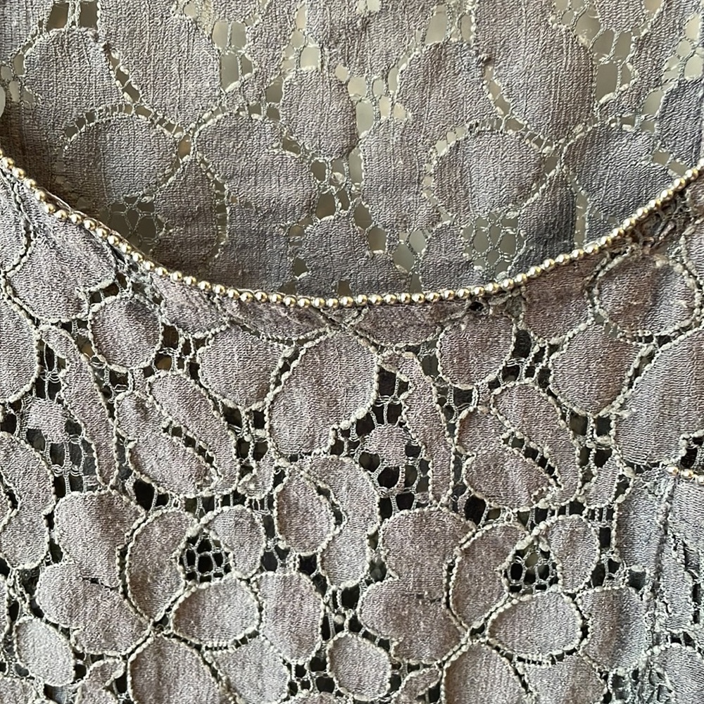 Lace Tank - Picture 3 of 4